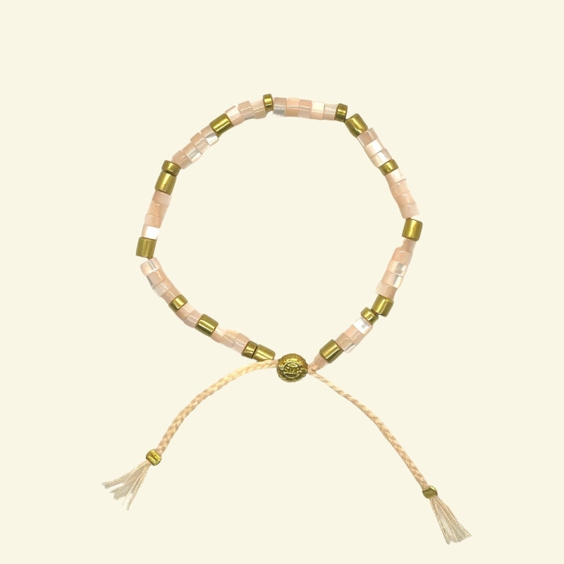 smr | Mother Of Pearl Pale Pink | Earth Collection bracelet