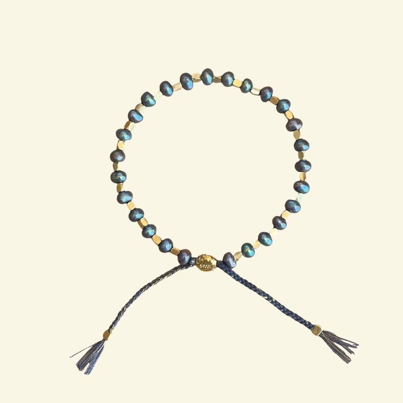 smr | black pearl with yellow gold | Signature Collection bracelet