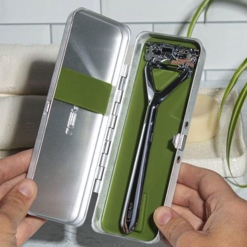 LEAF SHAVE //  TRAVEL CASE